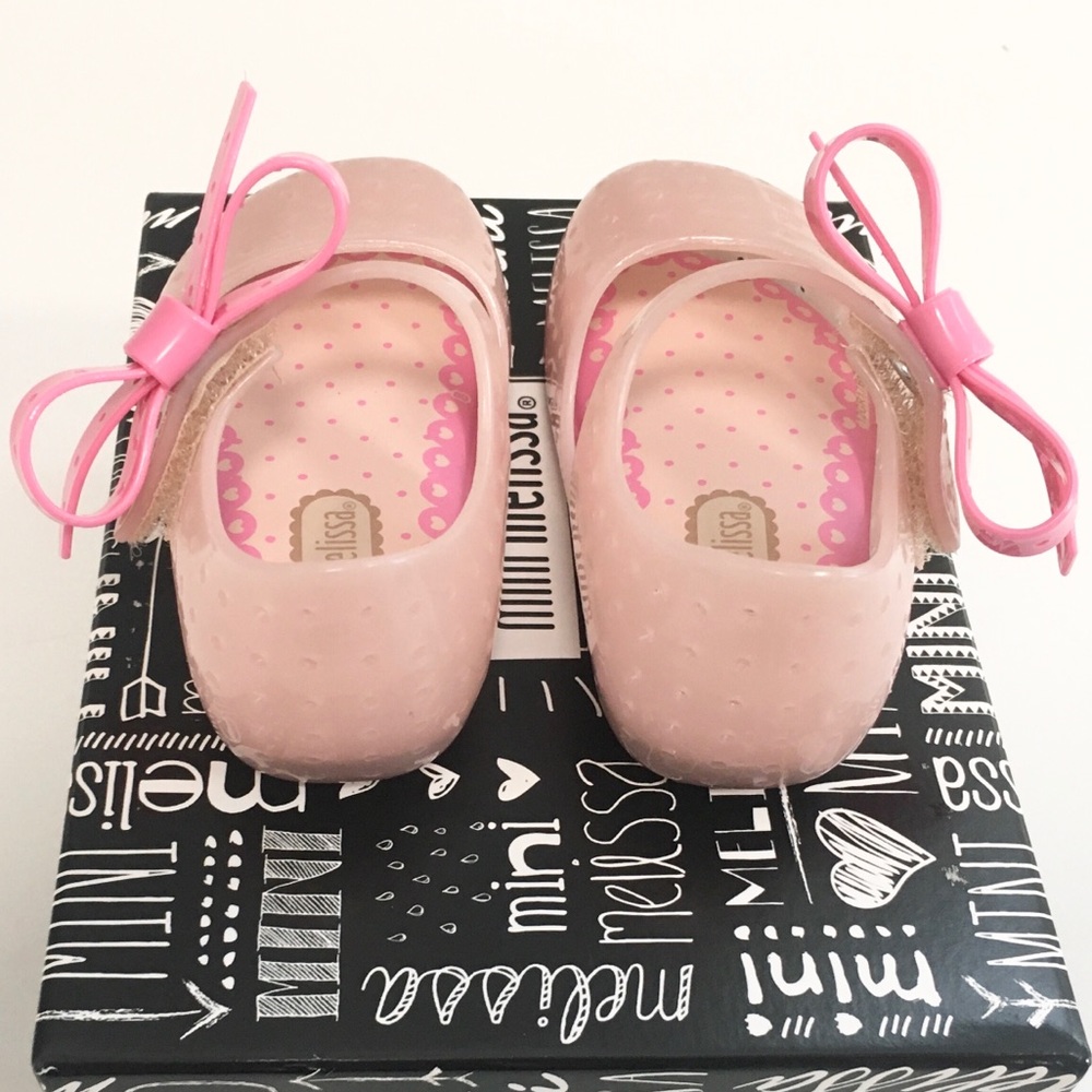 Mini Melissa Furadinha X Mary Jane Flatđź’• - Picture 5 of 6